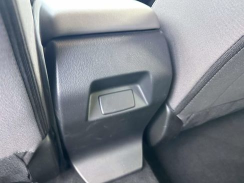 Certified 2024 Subaru Impreza 2.0i AWD/4WD image 9