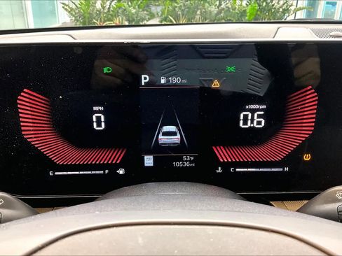 Used 2025 Kia K4 LXS image 24