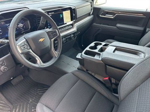 New 2026 Chevrolet Silverado 1500 LT w/ Z71 Off-Road Package AWD/4WD image 16