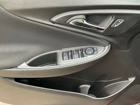 Used 2024 Chevrolet Malibu RS w/ LPO, Floor Liner Package FWD image 25