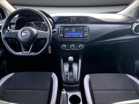 Used 2025 Nissan Versa S w/ Trunk Package image 7