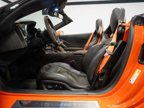 Used 2019 Chevrolet Corvette ZR1 RWD image 19