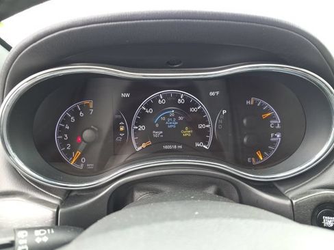 Used 2018 Jeep Grand Cherokee Limited AWD/4WD image 18