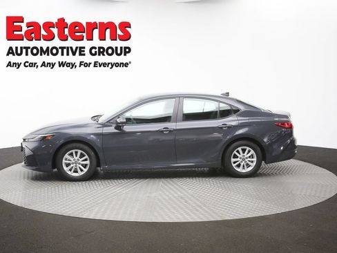 Used 2025 Toyota Camry LE FWD image 57