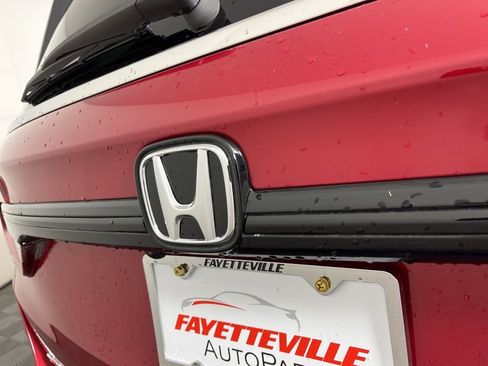 Certified 2025 Honda Odyssey Touring image 23