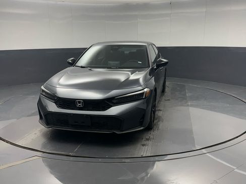 Used 2025 Honda Civic Sport image 19