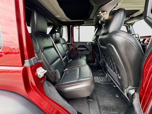Used 2021 Jeep Wrangler Unlimited Rubicon AWD/4WD image 27