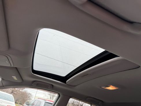 Used 2010 Honda CR-V EX image 11