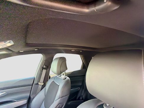 Used 2024 Genesis GV70 2.5T w/ Sport Prestige Package image 27