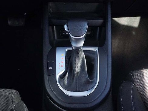 Used 2023 Kia Forte LXS w/ LXS Technology Package image 38