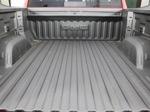 New 2026 GMC Sierra 1500 AT4 w/ AT4 Premium Package AWD/4WD image 24