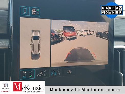 Used 2026 GMC Acadia Elevation w/ Elevation Premium Package AWD/4WD image 17