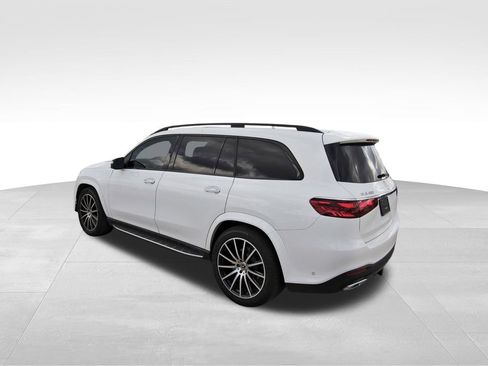 Used 2024 Mercedes-Benz GLS 450 4MATIC image 3