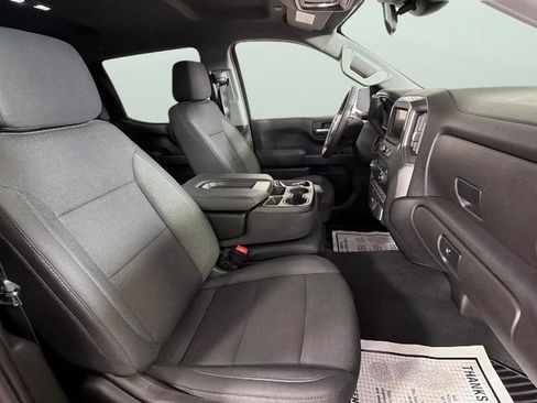 Used 2025 Chevrolet Silverado 1500 Custom RWD image 34