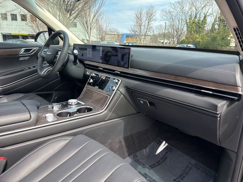 Used 2025 Genesis GV80 2.5T Advanced image 35