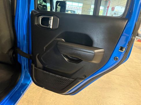 Certified 2025 Jeep Wrangler Unlimited Sport AWD/4WD image 13