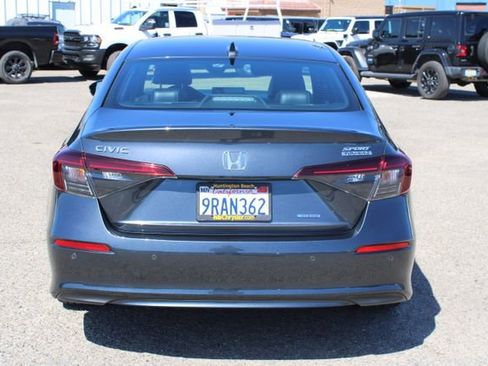 Used 2025 Honda Civic Sport image 5