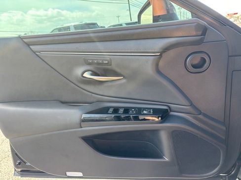 Used 2022 Lexus ES 350 w/ Premium Package FWD image 23