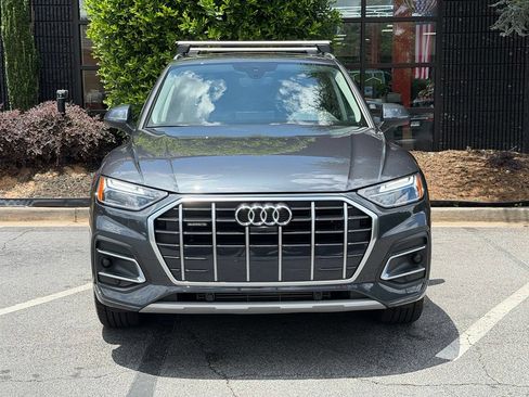 Used 2021 Audi Q5 2.0T Premium Plus w/ Premium Plus Package AWD/4WD image 3