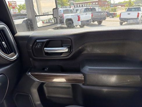 Used 2023 Chevrolet Silverado 2500 LT w/ Convenience Package AWD/4WD image 25