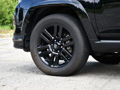 Used 2019 Toyota 4Runner Limited AWD/4WD image 12