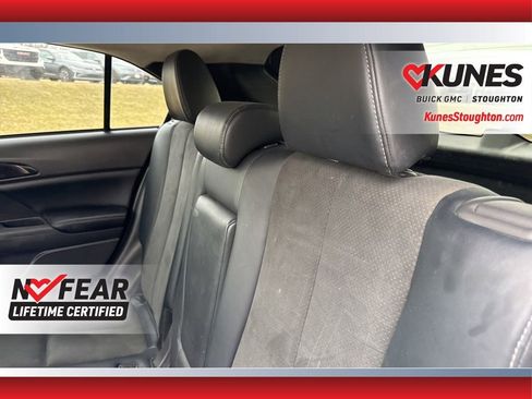 Used 2024 Mitsubishi Eclipse Cross AWD image 37