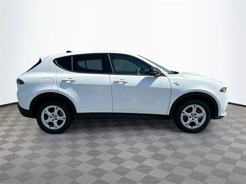 New 2025 Dodge Hornet GT w/ Tech Pack AWD/4WD image 3