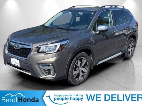 Used 2020 Subaru Forester Touring AWD/4WD image 1