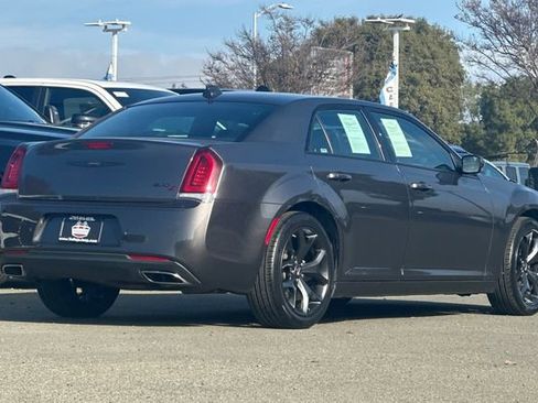 Used 2023 Chrysler 300 S image 4