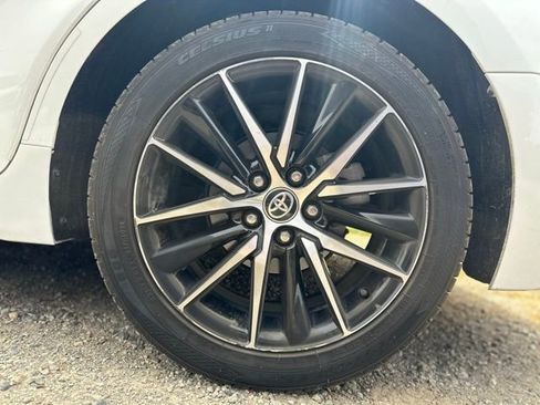 Used 2021 Toyota Camry SE w/ Carpet Mat Package (TMS) image 7