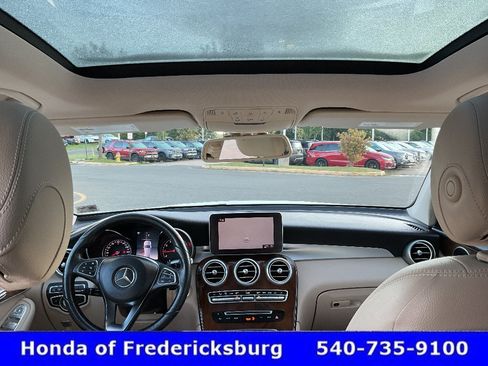 Used 2018 Mercedes-Benz GLC 300 4MATIC image 48
