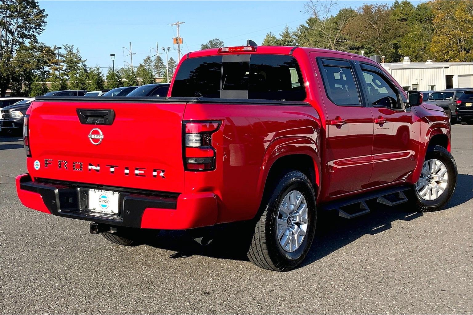 Used 2023 Nissan Frontier SV w/ SV Premium Package AWD/4WD image 11