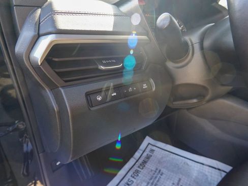 Used 2019 Nissan Altima 2.5 SV image 17