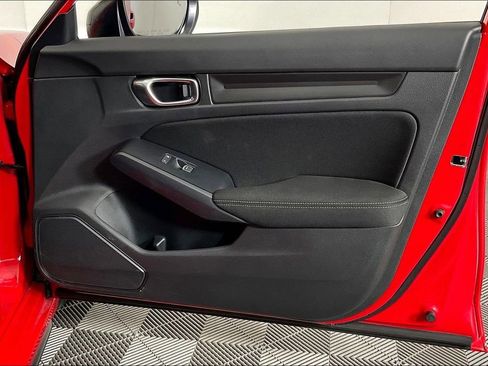 Used 2025 Honda Civic Sport image 25