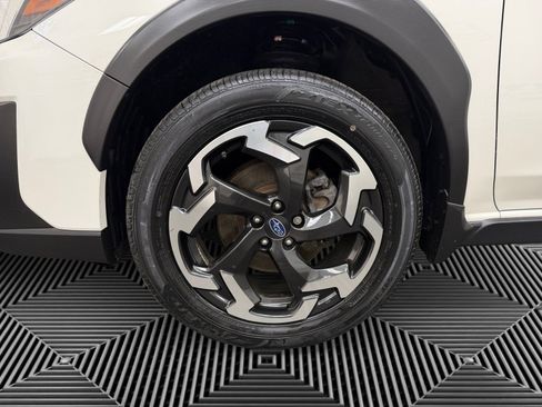 Used 2023 Subaru Crosstrek 2.5i Limited image 14