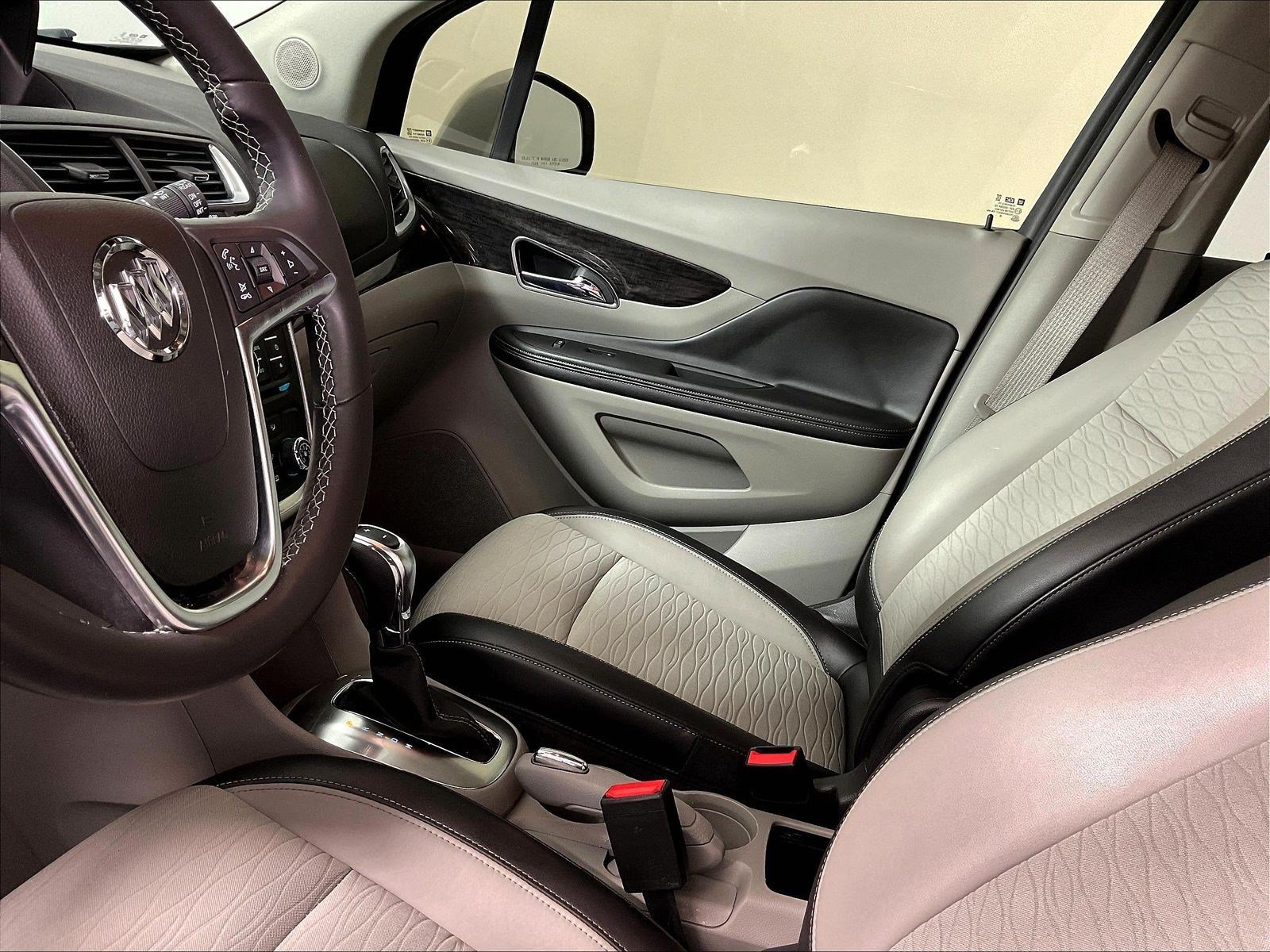 Used 2016 Buick Encore FWD image 17