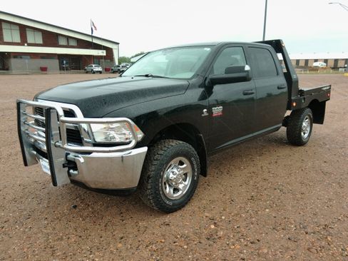 Used 2012 RAM 2500 ST w/ Chrome Appearance Group AWD/4WD image 1