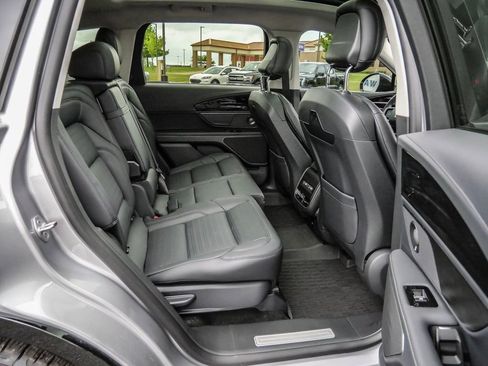 New 2026 Lincoln Nautilus Reserve w/ Jet Appearance Package image 22