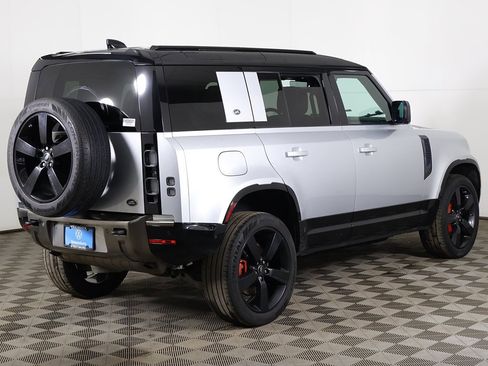 Used 2020 Land Rover Defender 110 X image 14