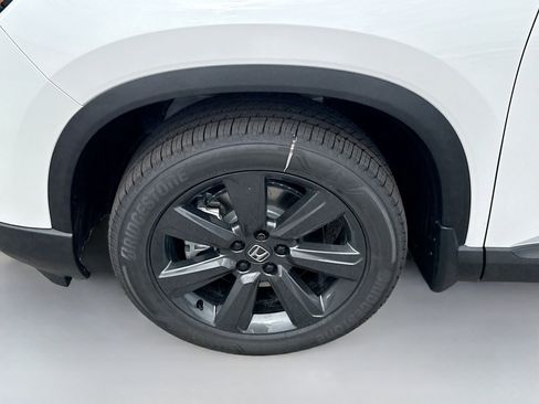 New 2026 Honda Pilot Sport image 27