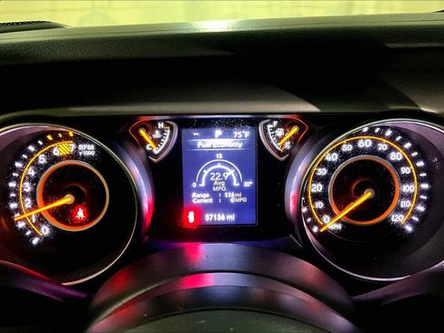 Used 2022 Jeep Wrangler Unlimited Sport AWD/4WD image 24