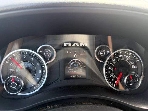 Used 2024 RAM 2500 Tradesman AWD/4WD image 16