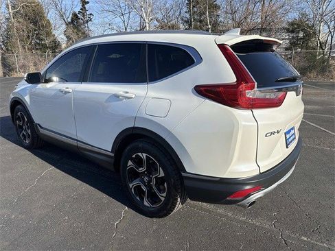 Used 2018 Honda CR-V Touring image 9
