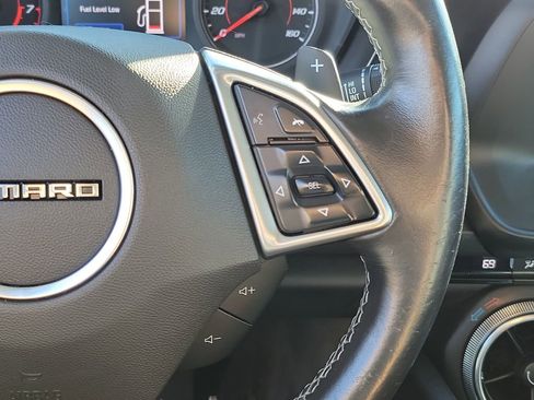Used 2019 Chevrolet Camaro LT RWD image 6