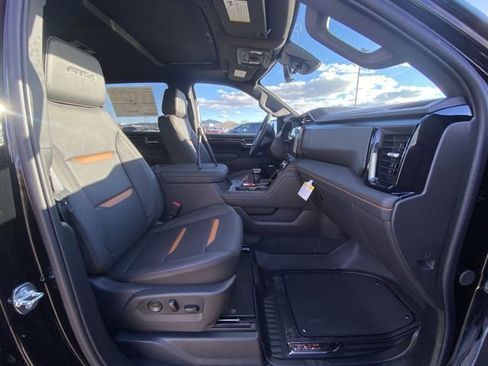 New 2026 GMC Sierra 1500 AT4 w/ AT4 Premium Package AWD/4WD image 26