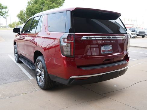 Used 2022 Chevrolet Tahoe LT w/ Luxury Package AWD/4WD image 11