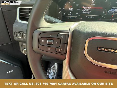 Used 2024 GMC Yukon XL Denali image 16