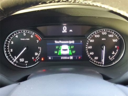 Certified 2021 Cadillac XT4 Luxury w/ Cold Weather Package image 23