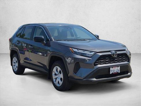 Used 2025 Toyota RAV4 LE FWD image 3