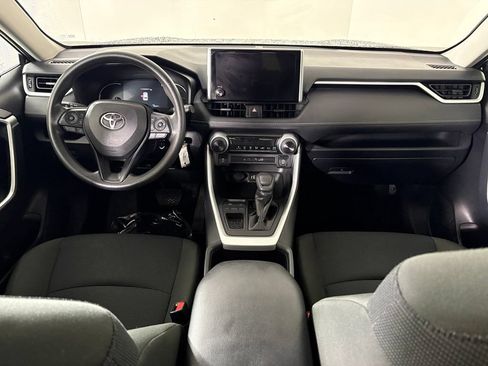 Used 2025 Toyota RAV4 LE FWD image 36